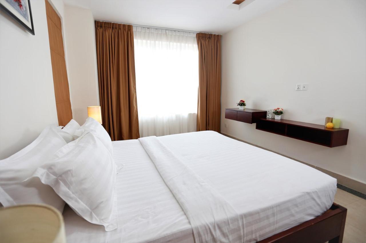 Mekongview 2 Condotel Phnom Penh Exteriör bild